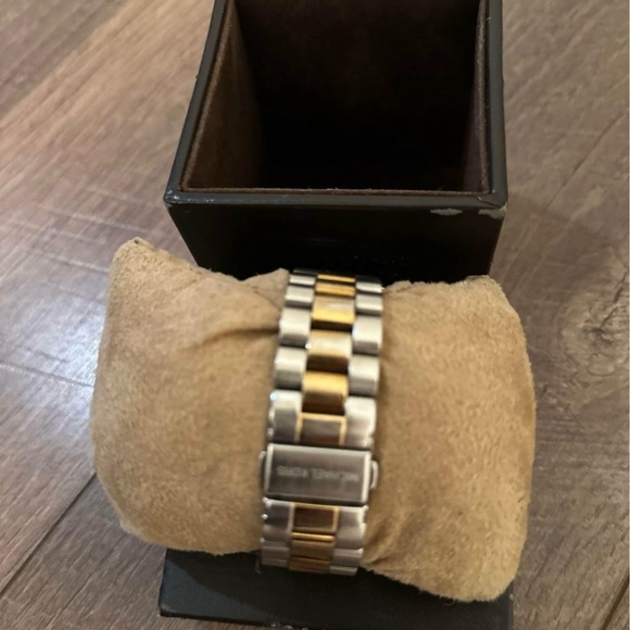 MICHAEL KORS MK5137 2 Tone Runway Chronograph Watch